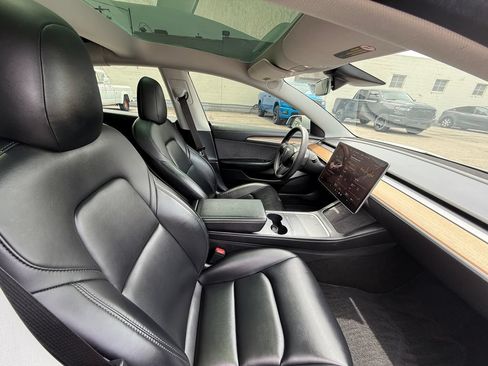 Used 2022 Tesla Model 3 RWD image 27