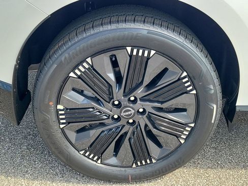 New 2026 Nissan Murano Platinum w/ Cargo Package image 3