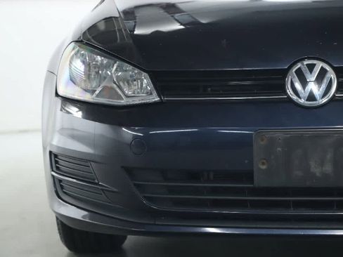 Used 2016 Volkswagen Golf S FWD image 6