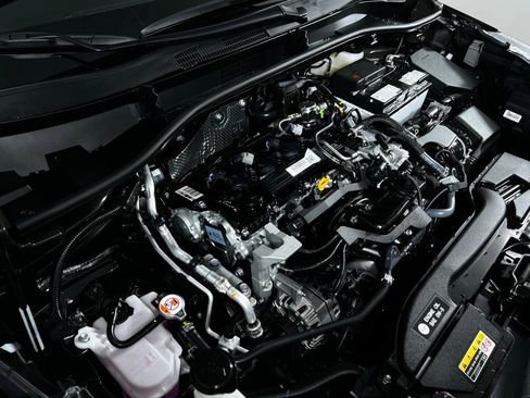 Certified 2026 Toyota Corolla Cross XLE w/ Convenience Package image 10