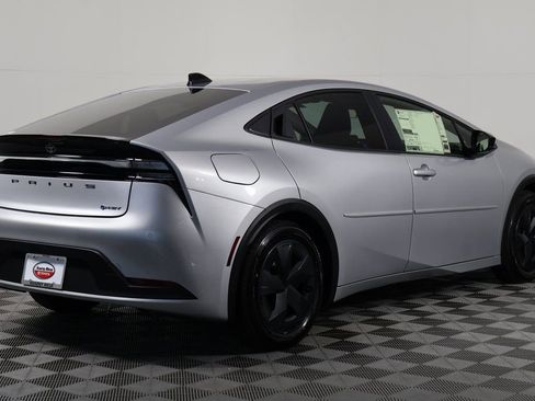 New 2026 Toyota Prius Plug-In Hybrid image 2