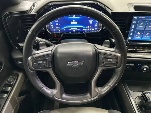 Used 2022 Chevrolet Silverado 1500 ZR2 w/ Technology Package AWD/4WD image 26