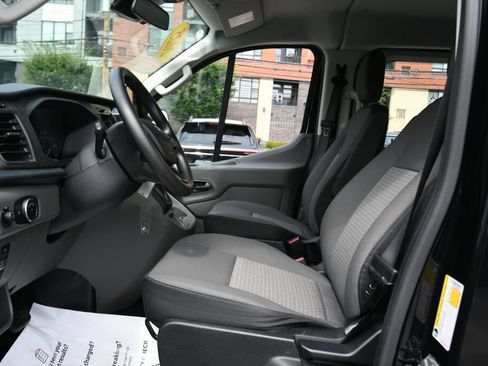 Used 2025 Ford Transit 350 XLT RWD image 10