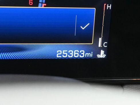 Used 2025 Chevrolet TrailBlazer LT image 23