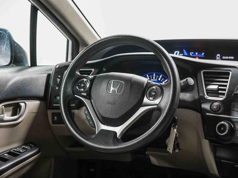 Used 2013 Honda Civic LX image 17
