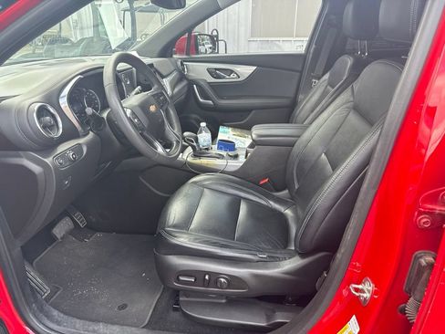 Used 2021 Chevrolet Blazer LT FWD image 3