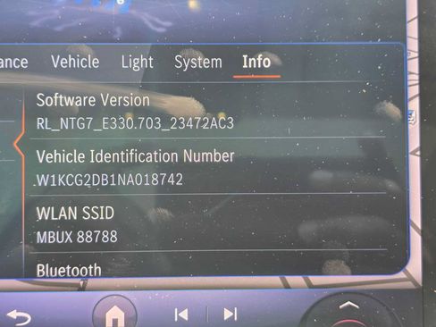 Used 2022 Mercedes-Benz EQS 450+ Sedan image 32