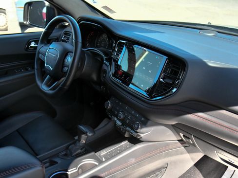 Used 2025 Dodge Durango GT AWD/4WD image 49