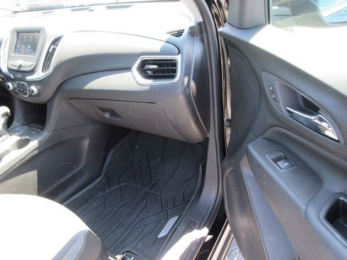 Used 2023 Chevrolet Equinox LT FWD image 19