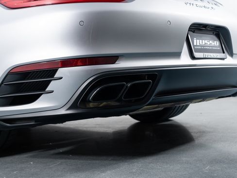 Used 2019 Porsche 911 Turbo S AWD/4WD image 29