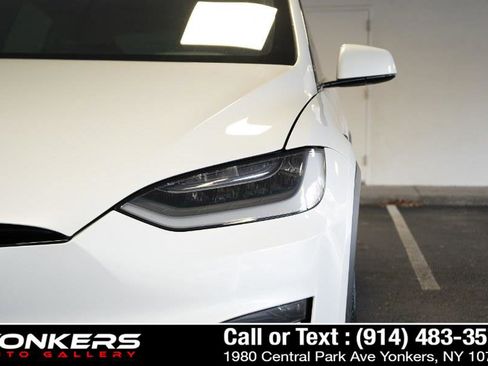 Used 2023 Tesla Model X Plaid image 47