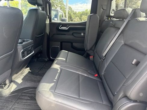 Used 2024 GMC Sierra 1500 SLT w/ SLT Premium Plus Package AWD/4WD image 10