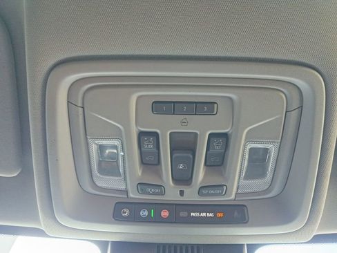 Used 2024 GMC Sierra 2500 Denali w/ Denali Reserve Package image 5