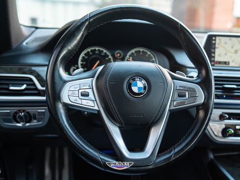 Used 2019 BMW 750i xDrive w/ Executive Package image 24