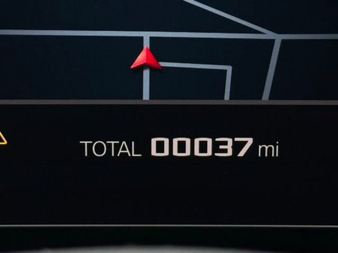 New 2026 BMW M5 image 36