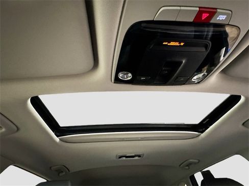 Used 2024 Kia Seltos EX image 23