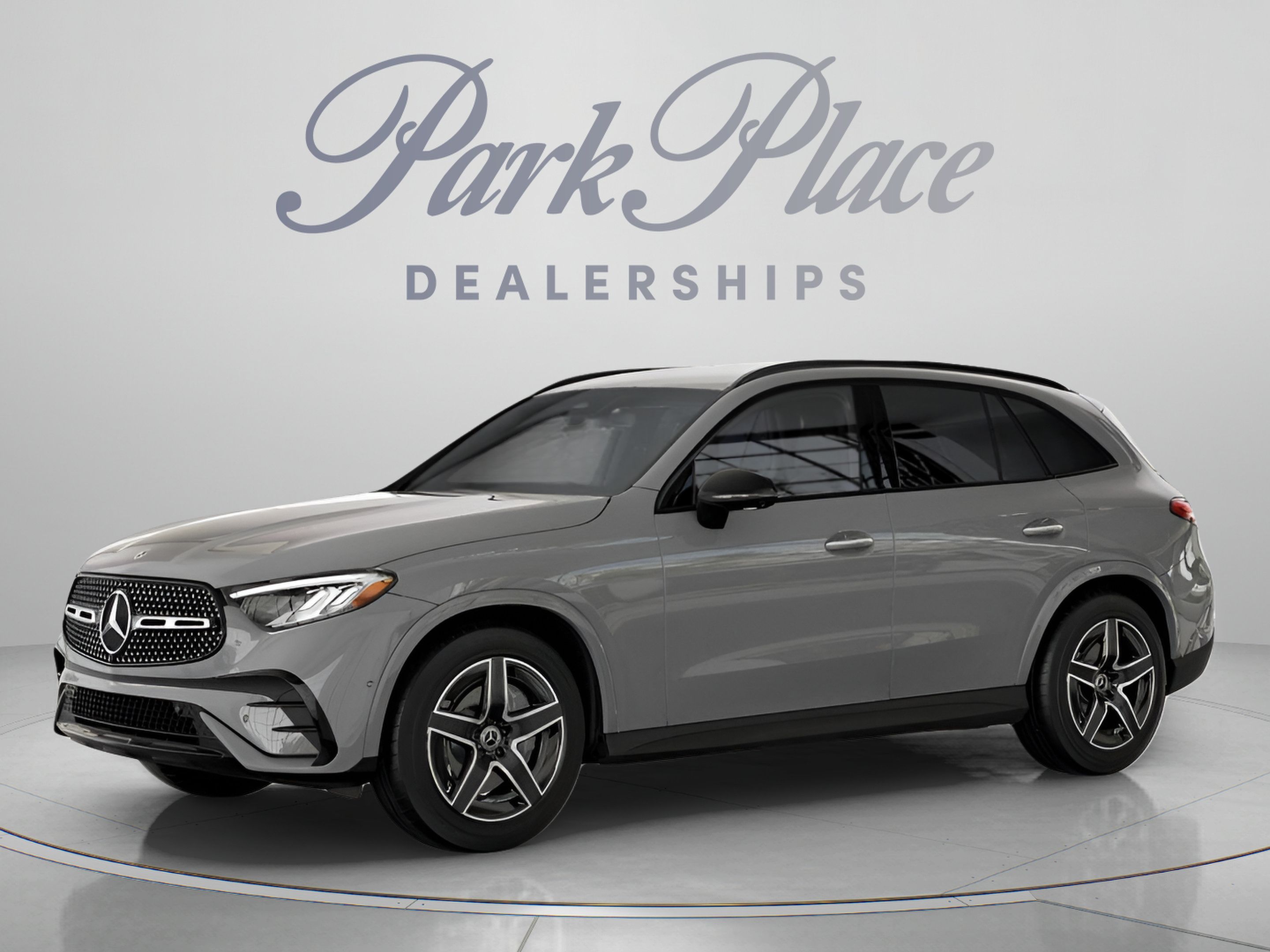 Used 2026 Mercedes-Benz GLC 300 image 2