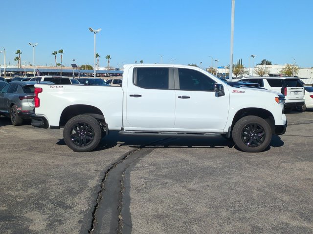 Used 2026 Chevrolet Silverado 1500 LT Trail Boss w/ LT Trail Boss Premium Package AWD/4WD image 9
