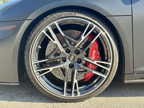 Used 2021 Audi R8 V10 performance image 16