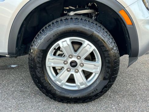 Used 2024 Ford Ranger XL image 43