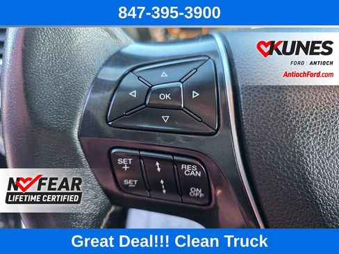 Used 2018 Ford Explorer Platinum image 40