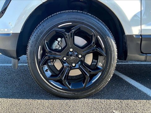 Used 2022 Ford EcoSport SES image 9