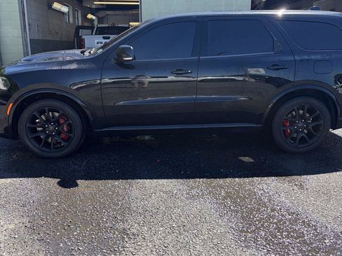 Used 2022 Dodge Durango SRT w/ Black Package AWD/4WD image 4