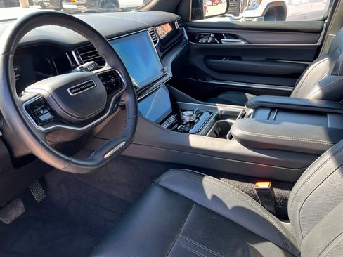 Certified 2024 Jeep Grand Wagoneer L Series II w/ Quick Order Packagew 28T image 15