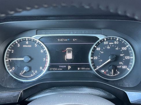 Used 2025 Nissan Pathfinder SV image 42