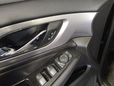 Used 2019 Chevrolet Traverse LS FWD image 27
