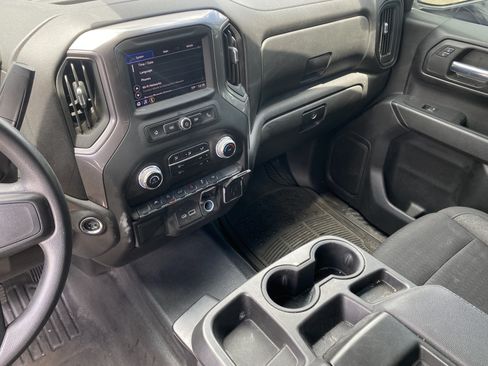 Used 2023 GMC Sierra 1500 Pro w/ Convenience Package RWD image 15