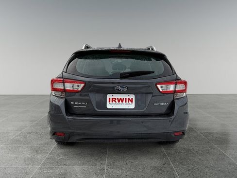 Used 2018 Subaru Impreza 2.0i Limited image 4