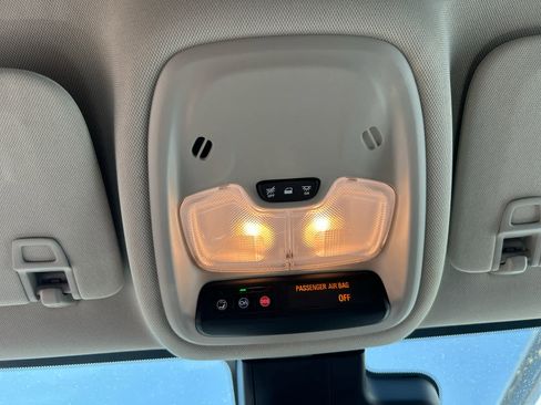 Used 2024 Buick Encore GX Sport Touring image 30