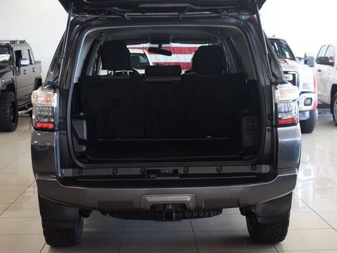 Used 2019 Toyota 4Runner SR5 AWD/4WD image 16