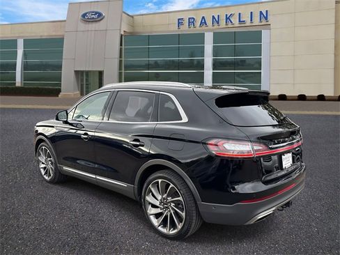 Used 2020 Lincoln Nautilus Reserve w/ Equipment Group 202A image 5