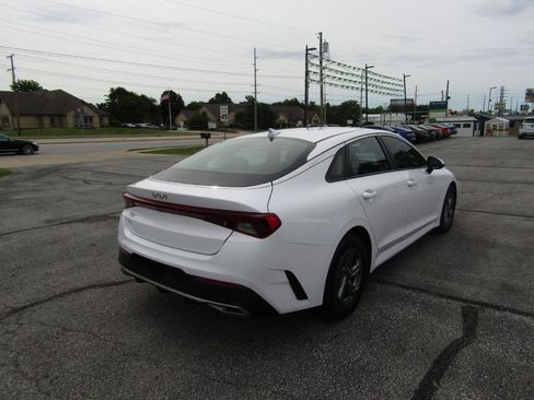 Used 2023 Kia K5 LXS FWD image 8