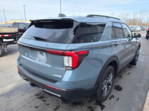 New 2026 Ford Explorer ST-Line w/ ST-Line Street Pack AWD/4WD image 4