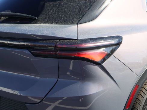 New 2026 Chevrolet Equinox EV LT image 7