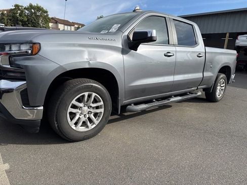 Used 2022 Chevrolet Silverado 1500 LT image 2