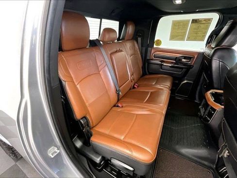 Used 2022 RAM 2500 Limited AWD/4WD image 18