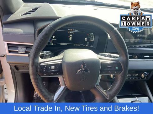 Used 2023 Mitsubishi Outlander SE Black Edition AWD/4WD image 16