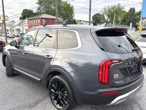 Used 2020 Kia Telluride SX w/ SX Prestige Package AWD/4WD image 4
