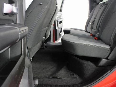 Used 2024 RAM 2500 Big Horn w/ Bed Utility Group image 16