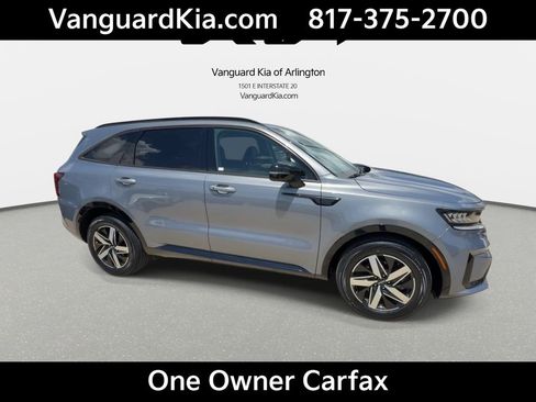 Certified 2023 Kia Sorento S FWD image 2
