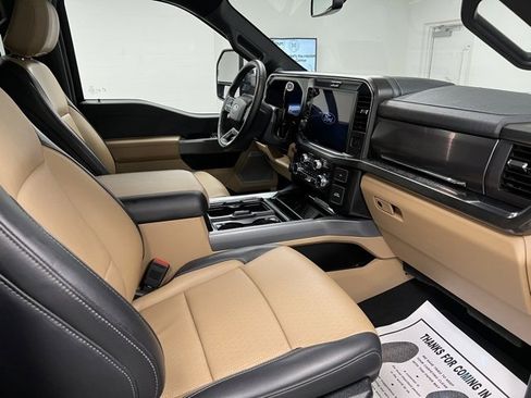 Used 2025 Ford F350 Lariat w/ Lariat Ultimate Package image 62