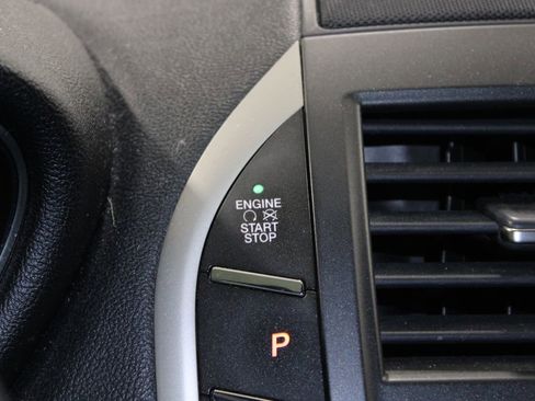 Used 2018 Lincoln MKC Premiere image 26