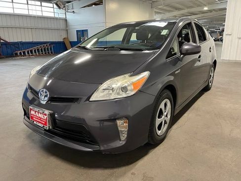 Used 2015 Toyota Prius Three FWD image 6