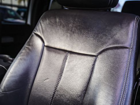 Used 2013 Ford F450 Lariat w/ Lariat Ultimate Pkg image 27