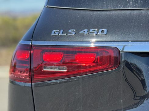 New 2025 Mercedes-Benz GLS 450 4MATIC image 11