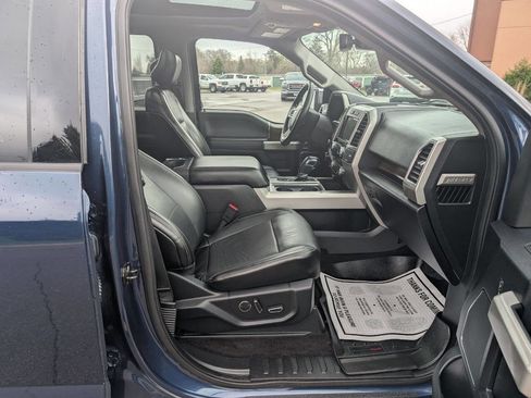 Used 2017 Ford F150 Lariat w/ Equipment Group 502A Luxury image 11